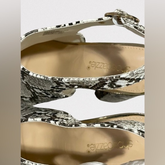 White Snake-Embossed Aalia Pump - Shoe Dazzle- US 9.5 - Picture 5 of 6